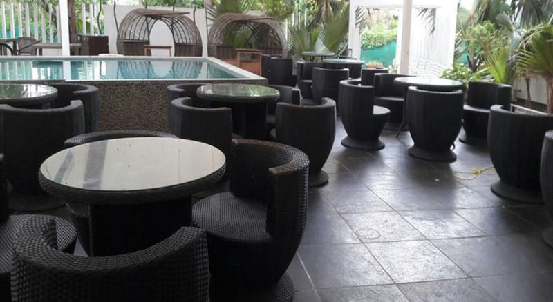 Hotel Sadanand Regency Pimpri-Chinchwad Экстерьер фото