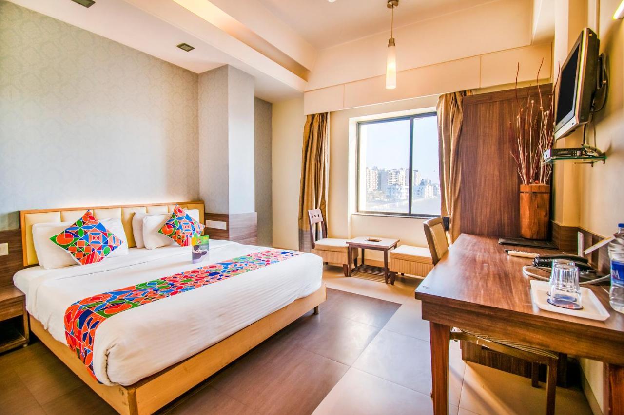 Hotel Sadanand Regency Pimpri-Chinchwad Экстерьер фото