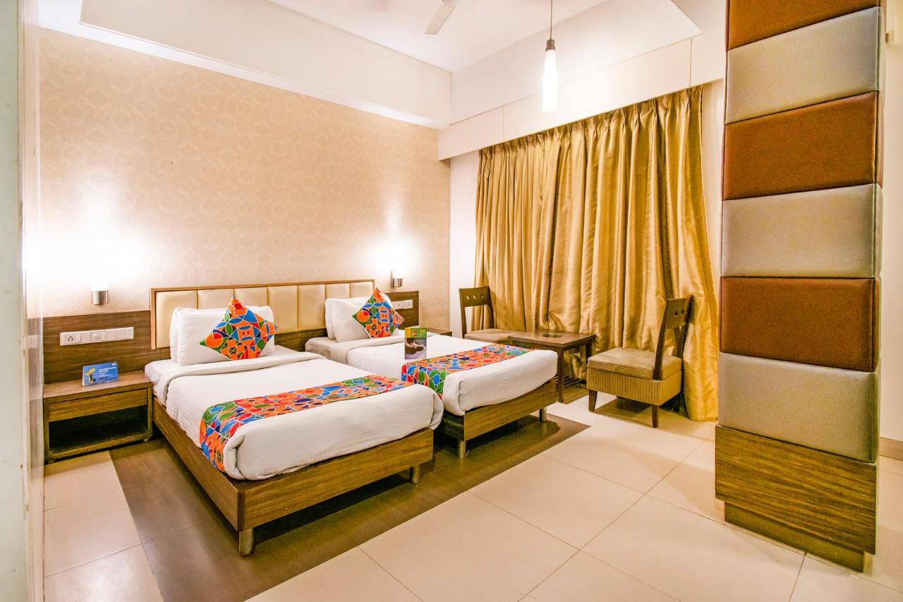 Hotel Sadanand Regency Pimpri-Chinchwad Экстерьер фото